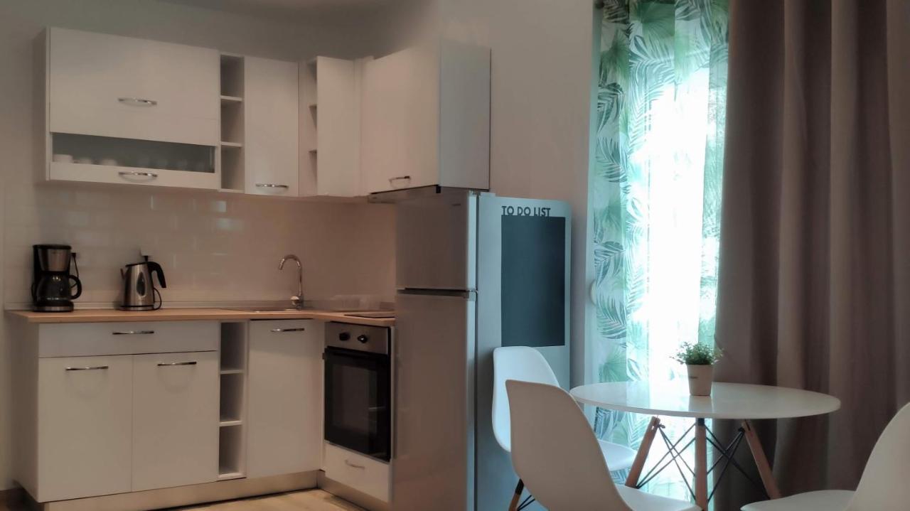 Comfort Apartment By Prima Lodging Thessaloniki Exterior photo