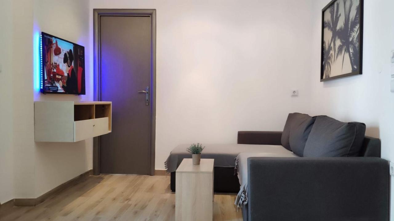 Comfort Apartment By Prima Lodging Thessaloniki Exterior photo