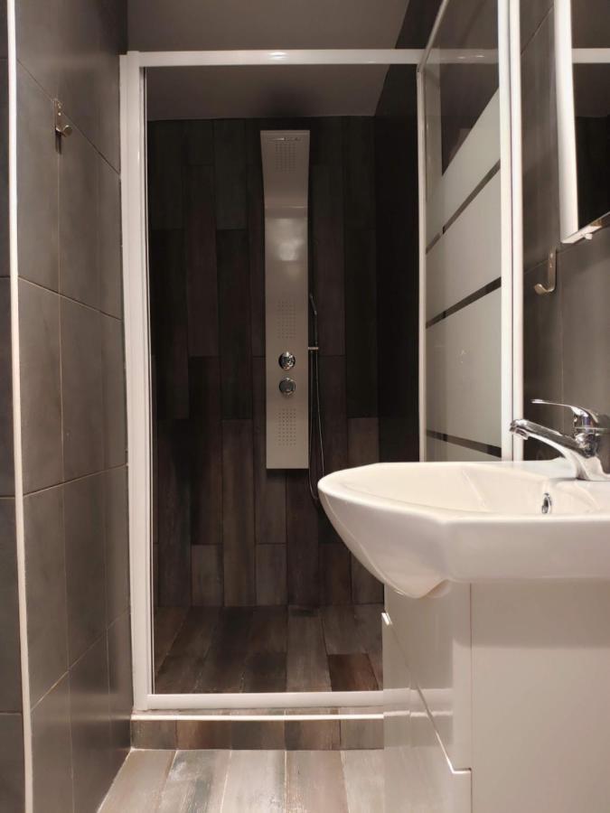 Comfort Apartment By Prima Lodging Thessaloniki Exterior photo